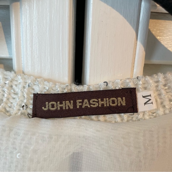 John Fashion Sequin Bow Back Detail Sweater - Picture 3 of 7